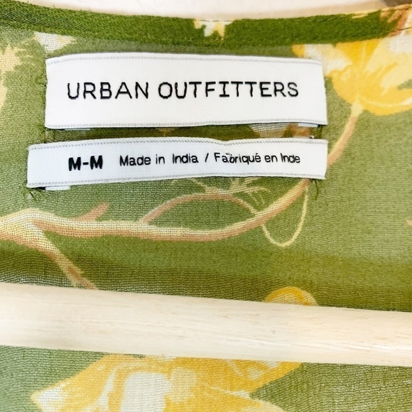 Urban Outfitters Bleeker Dress Size Medium - Picture 10 of 11